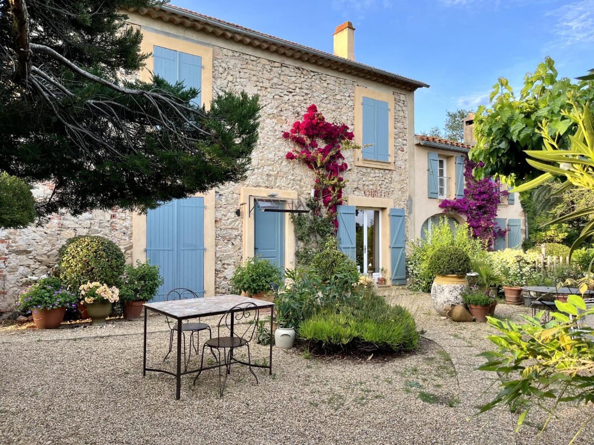 La Maison De Justine Grimaud Esterno foto